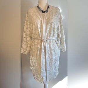 Soma Lace Robe